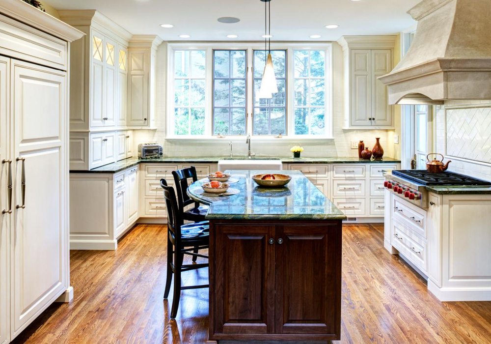 Advantages Of Dress-up Kitchen Windows